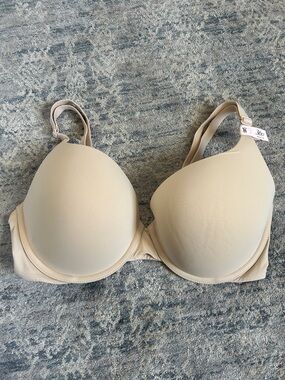 NWOT Victoria’s Secret Nude Push-Up Bra - 36D